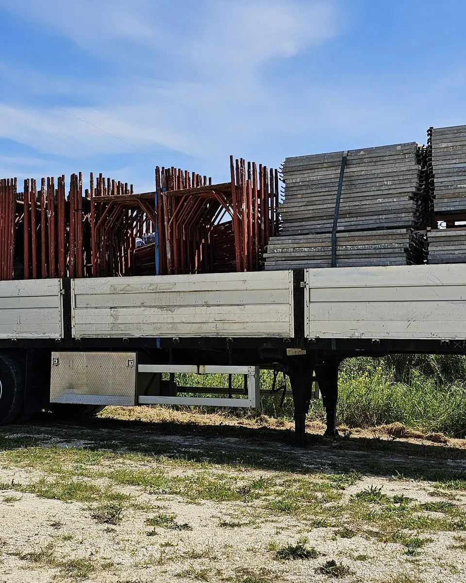 Rimorchi e Semirimorchi Abruzzoservizi
