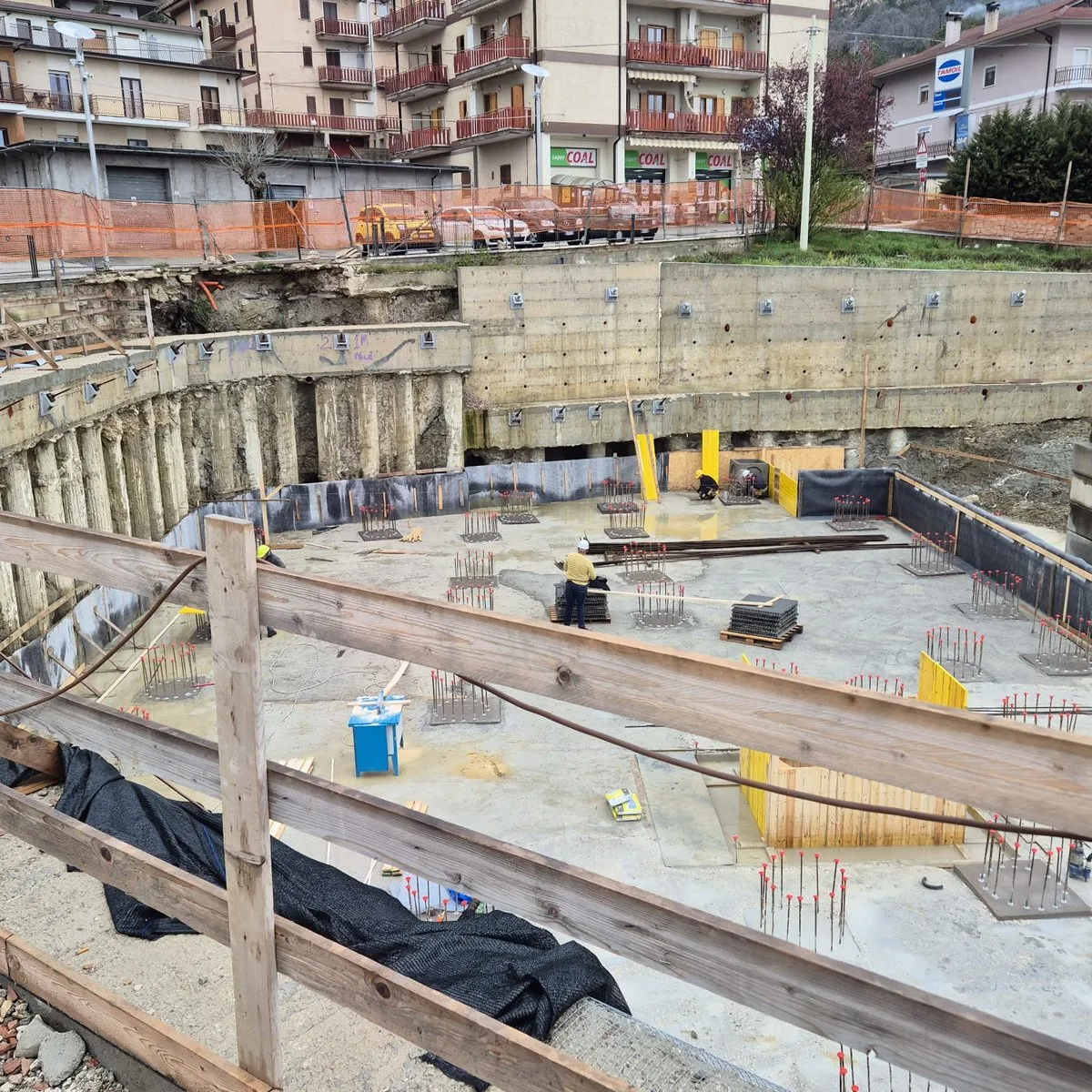Cantiere edile Abruzzoservizi