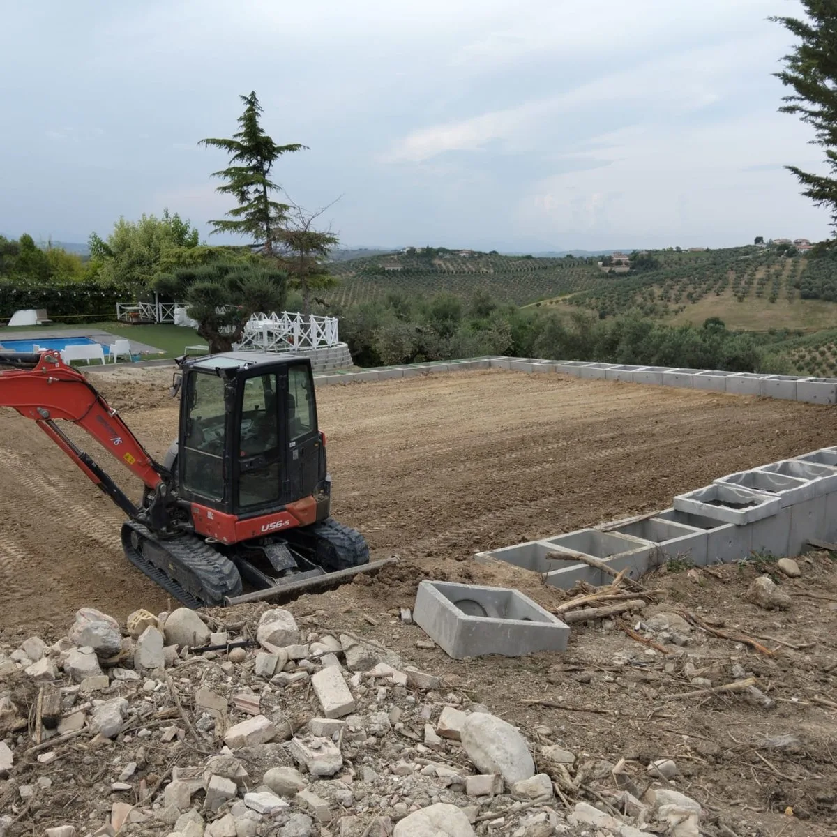 Realizzazione piscina Abruzzoservizi