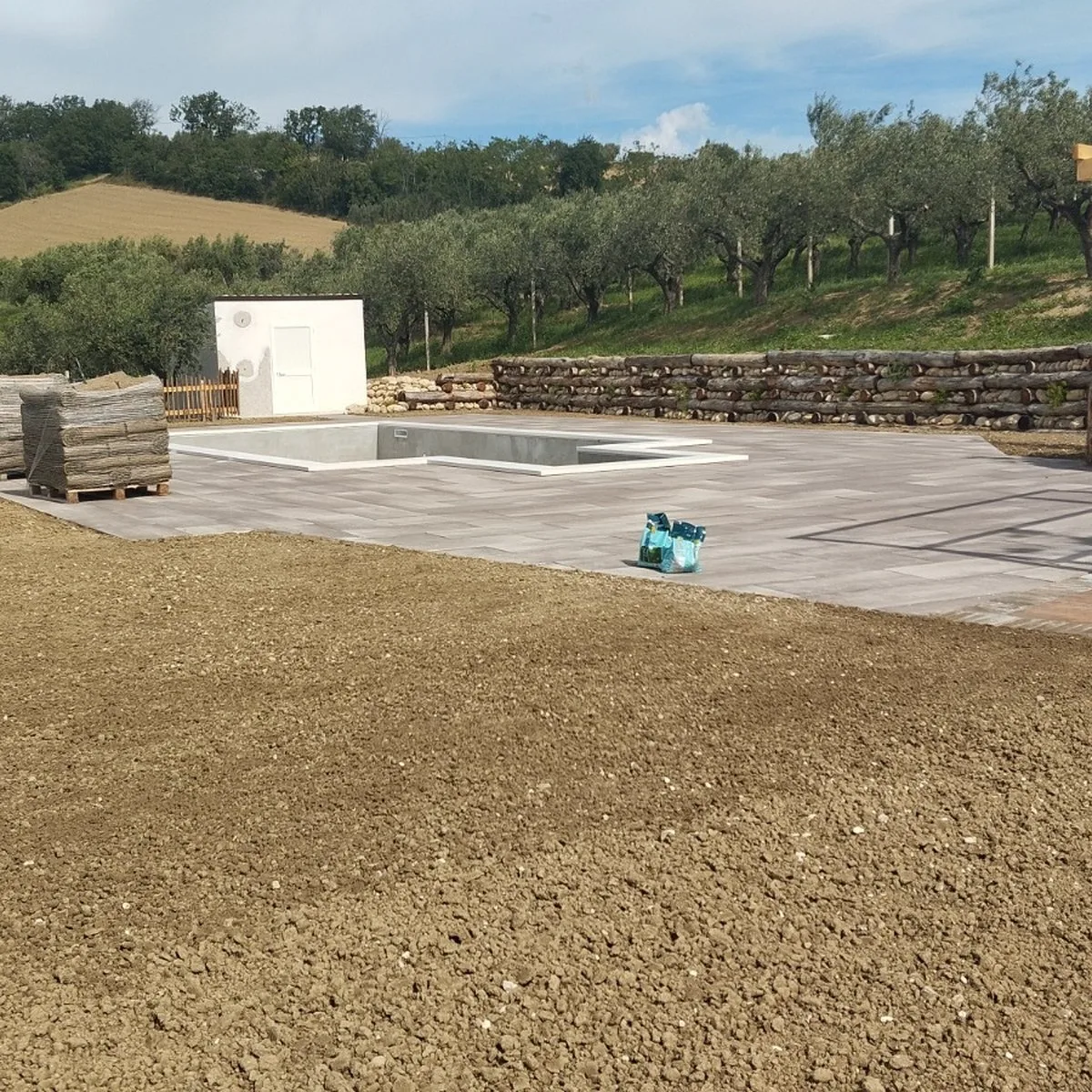 Realizzazione piscina Abruzzoservizi